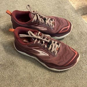 Brooks Caldera 4